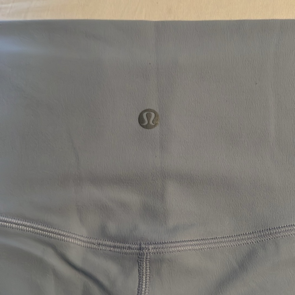 Lululemon Athletica very light purple Leggings - Picture 5 of 9